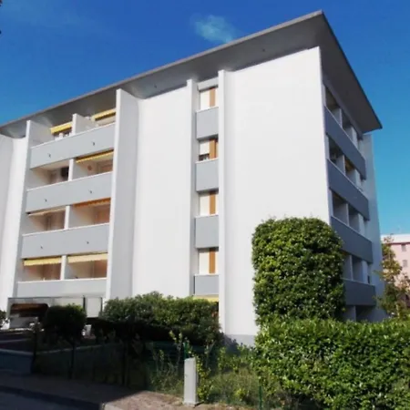 Apartamento Comfortable Flat Just Steps From The *