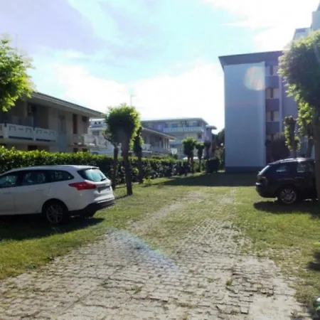 Comfortable Flat Just Steps From The Bibione